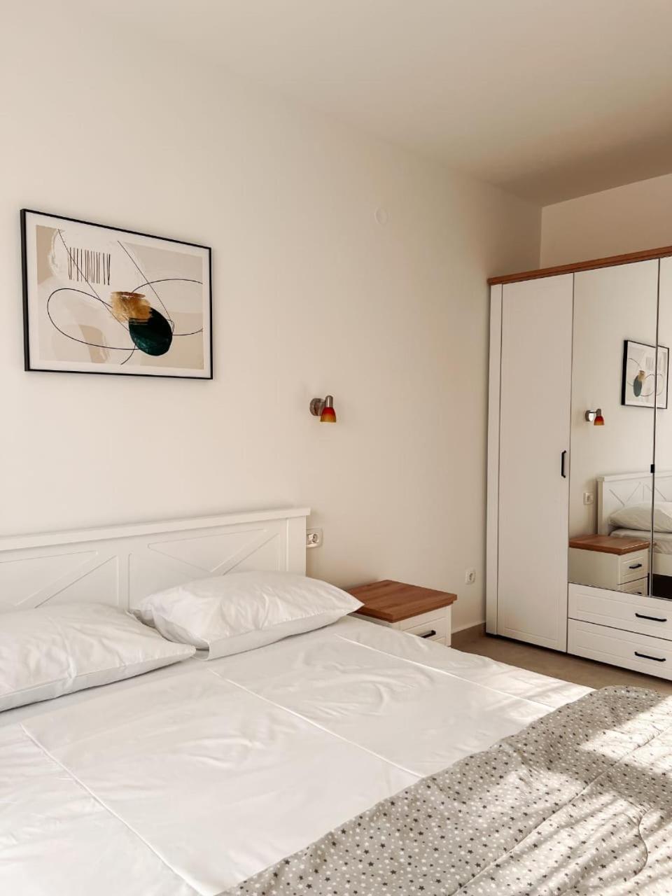 M&N Residence Tivat Luaran gambar