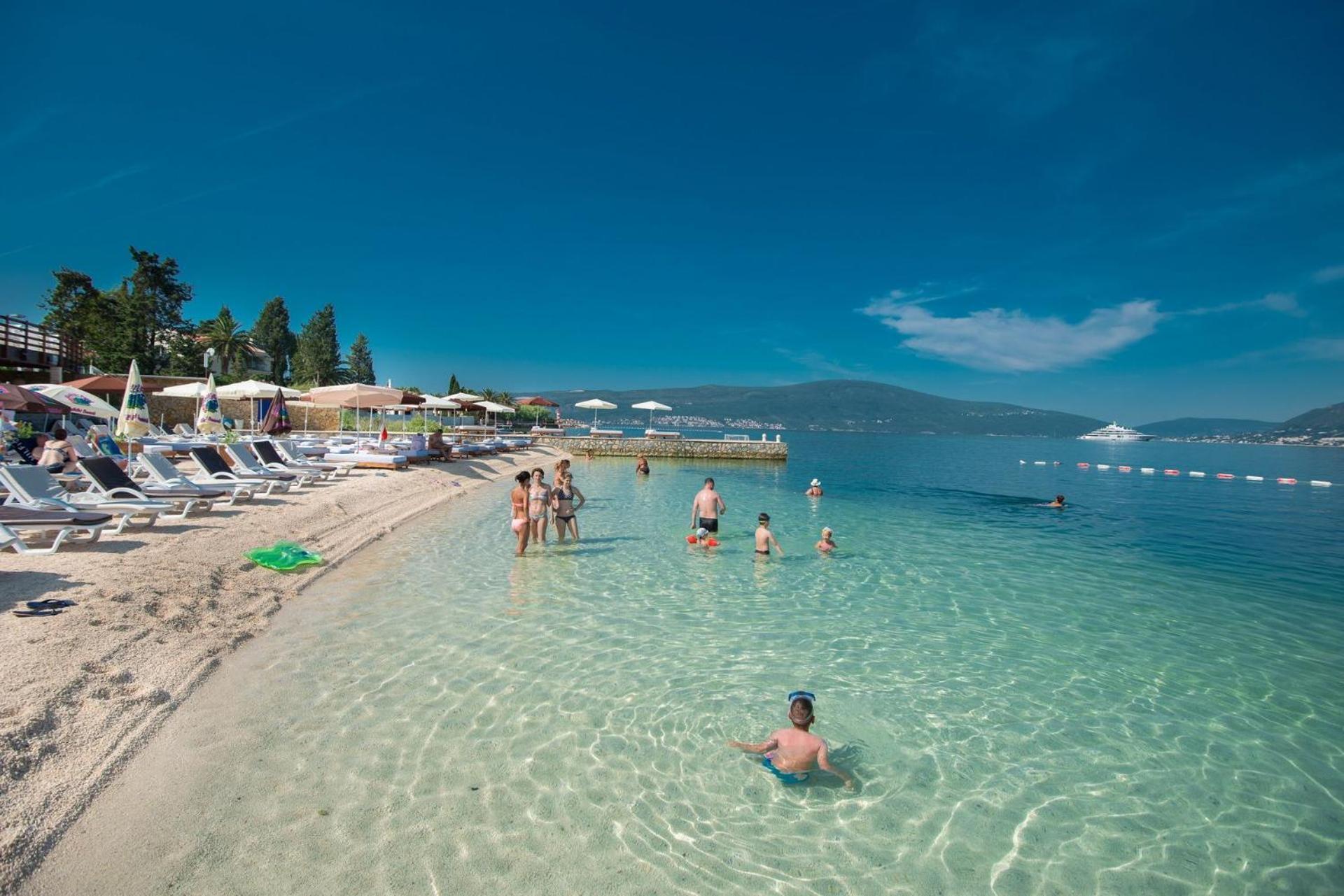 M&N Residence Tivat Luaran gambar