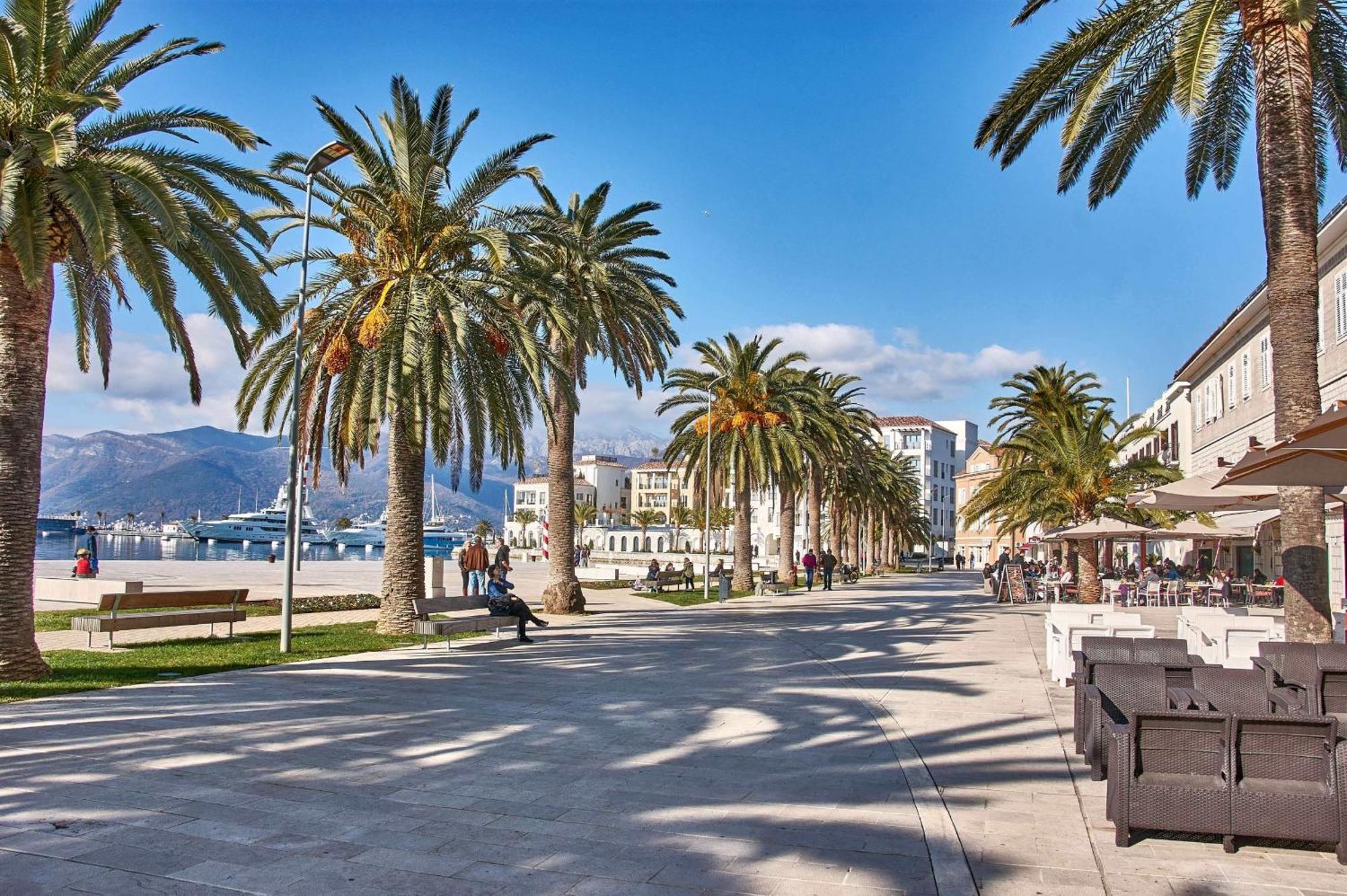 M&N Residence Tivat Luaran gambar