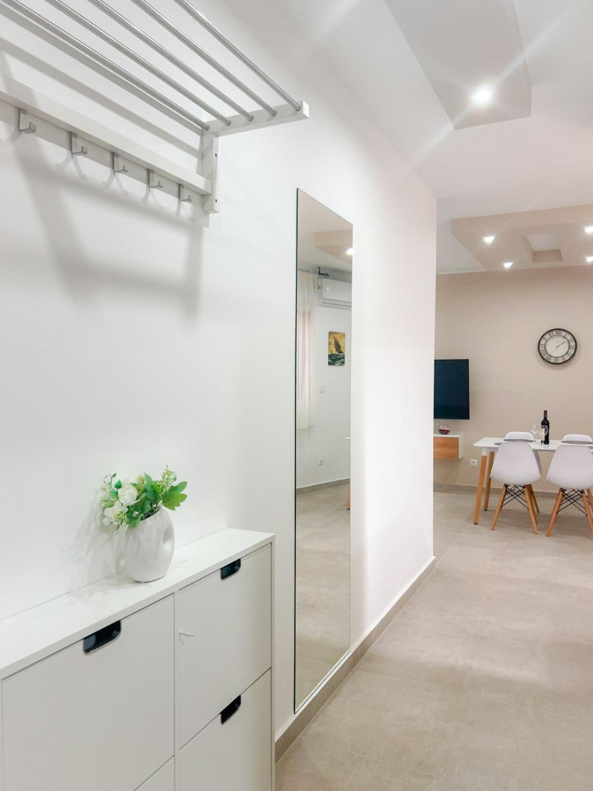 M&N Residence Tivat Bilik gambar