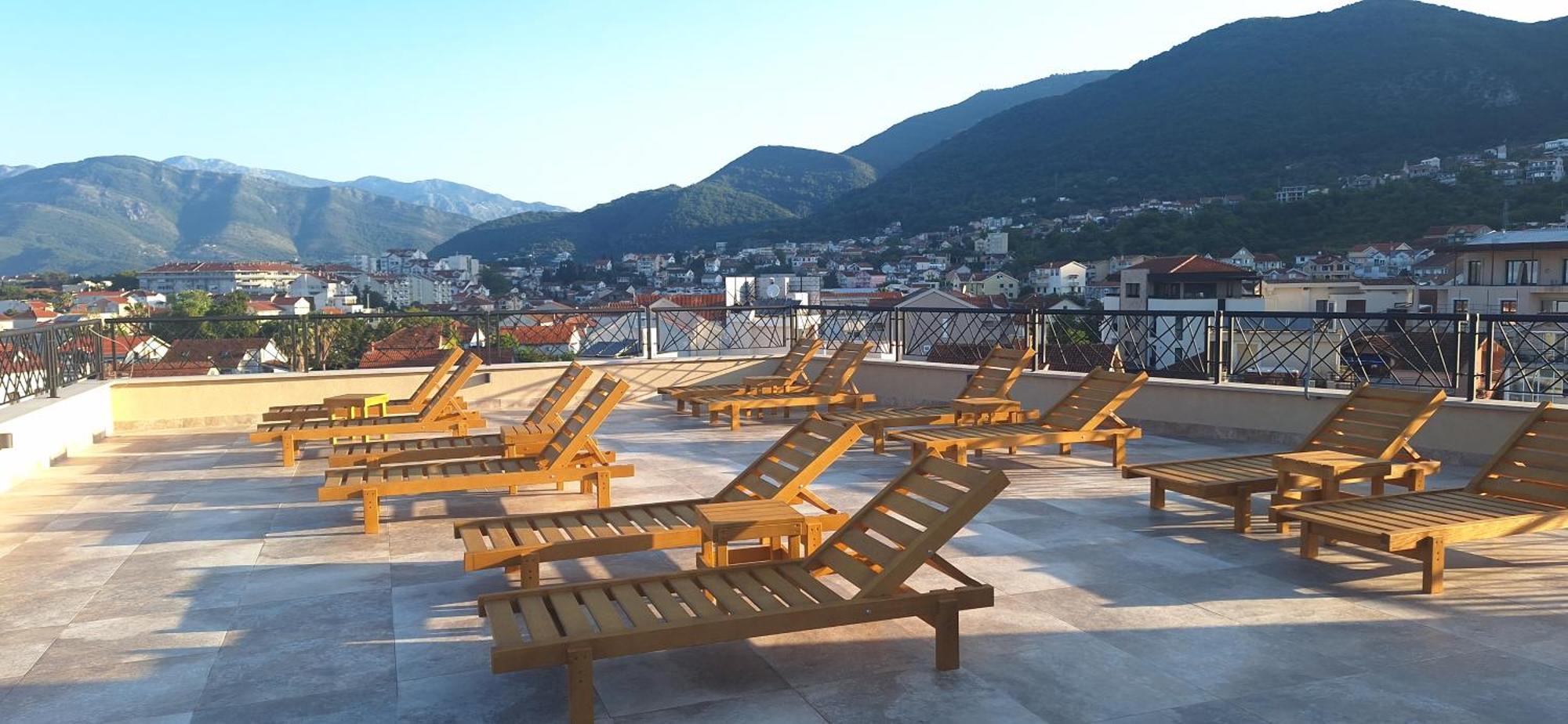M&N Residence Tivat Luaran gambar